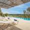 Awesome Home In Ariany