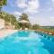 Awesome Home In Ariany