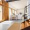 Awesome Home In Ariany