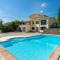 Stunning Home In Bosa