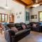 Stunning Home In Bosa