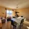 Palm Court Apartment
