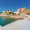 Stunning Apartment In Vlasici With Wifi