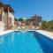 Villa San