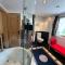 Enchanting 4BR Chalet Nestled in the Heart of a Pristine Apine Landscape - Chateau-d'Oex