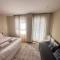 Great and Seaside Flat