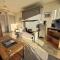 Studio ski-in/ski-out à Notre-Dame-de-Bellecombe, piscine, tennis, parking - 4 personnes - FR-1-595-3