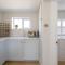 Ultimate beach house with pool in West Wittering - West Wittering