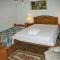 Charming villa with mountain view in Pedraça, pool