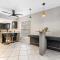 7 BR Heated Pool Game Room Theater Sleeps 25 - تامبا