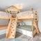6 BR Waterfront Retreat Heated Pool and Game Room - Largo