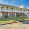Community Grills and Pool Gautier Condo! - Gautier