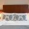 Parc Royale Suites Hotel