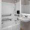 Larkspur Landing Extended Stay Suites South San Francisco
