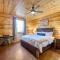 Sleeps18-Walk2Town-HotTub-Firepit-Playground-Games - Broken Bow