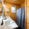 Sleeps18-Walk2Town-HotTub-Firepit-Playground-Games - Broken Bow