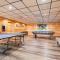 Elevated Escape by Ghosal Luxury Lodging - 赛维尔维尔