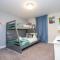 Gorgeous 4 BR with pool and lake view - Kissimmee