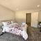 Edge West Home at handy location - Auckland