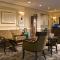 Newport Beach Hotel & Suites - Middletown