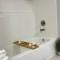 Stay in a new modern townhouse Sleeps 10 - 斯内尔维尔