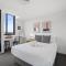 Modern Apartment in Flawless Fitzroy+WIFI