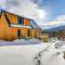Stratton Mtn Ski Chalet with Giant Views in Winhall - Stocker Acres