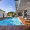 Complete Luxury Escape - Sleeps 30!