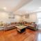 74R-2 New renovated Apartment - كوينسي