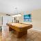 Bungalow with Pool - شاطئ أورموند