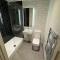 2 Bed Apartment London by Excel - 伦敦