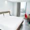 Neo Hotel Puri Indah