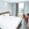 Neo Hotel Puri Indah