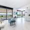 By The Beach - Emerald Seaview Villa