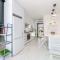 By The Beach - Emerald Seaview Villa