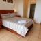 Balooga 13 - Sleeps 6 - Amazing sea views!