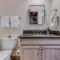 New Listing 2BR 2BA Condo - Mountain Views