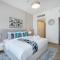Vogue Al Wasl 1 Residence West 33rd Floor with Sea View , Prime Location walkable to Dubai Metro, Easy Access to Sheikh Zayed Road & Dubai World Trade Centre