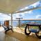 Villa élégante avec vue sur mer et montagne au Carbet