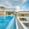 LUXE house near beach with pool,jacuzzi, sauna - 耶塞尼采