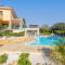 Apollon Zeus Villa