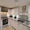 High Wycombe Stunning Stylish Four Bedroom House