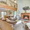 Private Spa, Fire Pit and Deck Poconos Home!