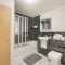 Comfortable 2-Bed Flat, Free Parking, near Excel - 伦敦