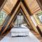A-Frame Cabin with Hot Tub & Close to Lake Tahoe - تاهو سيتي
