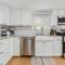 Newly Renovated 3BR 2BA - Walk to Restaurants - Vineyard Haven