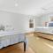 Newly Renovated 3BR 2BA - Walk to Restaurants - Vineyard Haven
