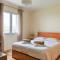 Costas Guest House