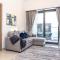 Bloomfields Modern 2br Azizi Gardens - Dubaj