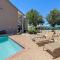 Days Inn by Wyndham Round Rock - 圆石城